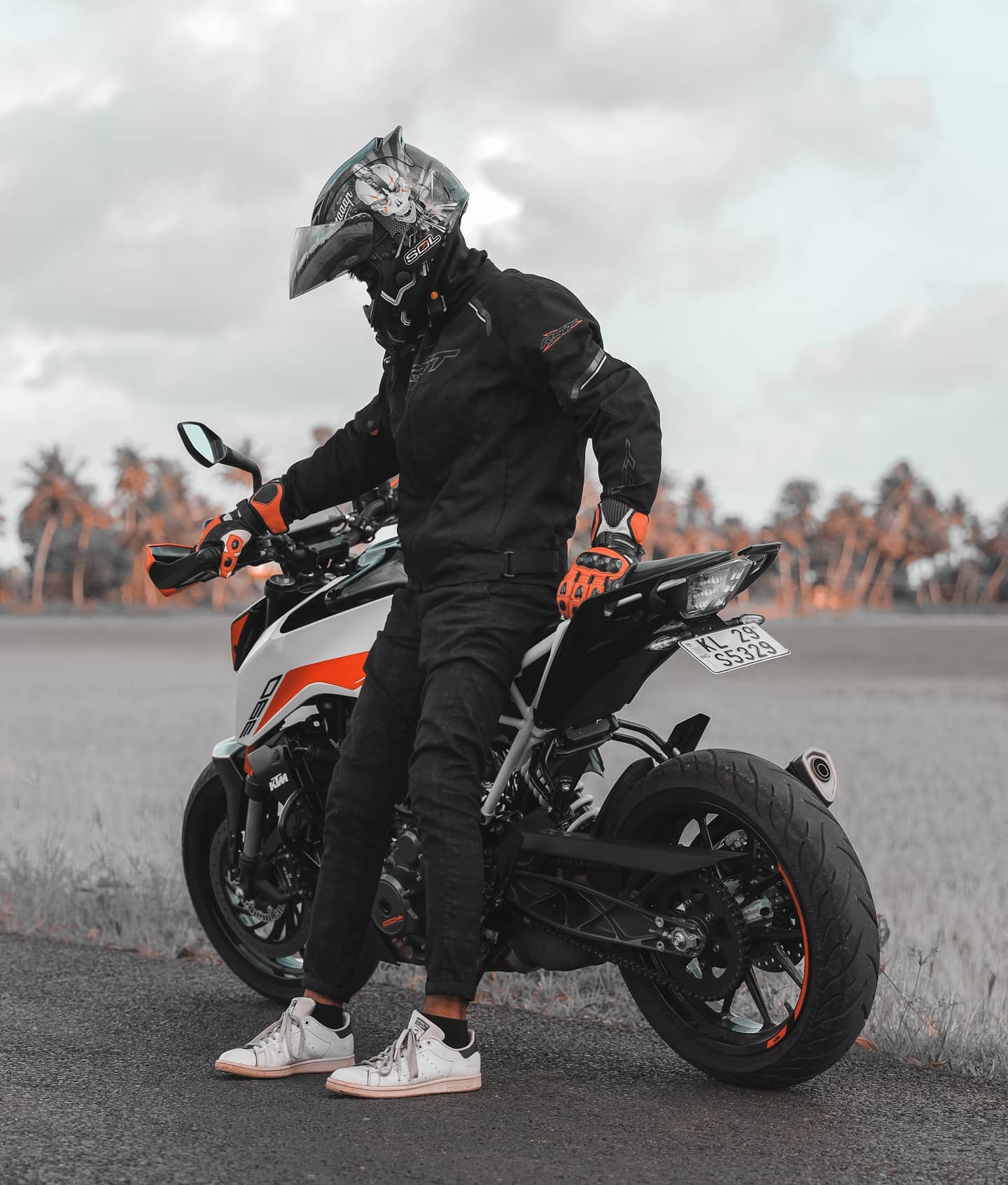 KTM Duke 125/ 200/ 250/ 390 Combo | Frame Sliders, Compact Tail Tidy, Radiator Guard, Fork Sliders, Handlebar Raisers 2-inch
