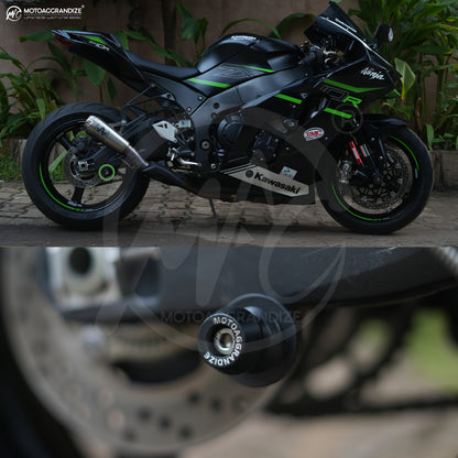 Spools (M8) for Kawasaki Ninja 300 | Ninja 400 | Ninja 650/ Z650 | Z900 | Ninja 1000 | ZX4-R | ZX6-R | ZX10-R | Versys 650 | Suzuki