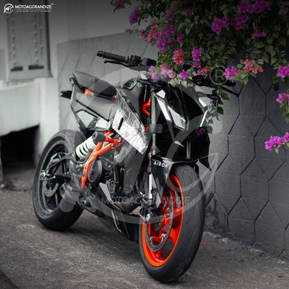 Motoaggrandize Frame sliders/ Crash Protectors for KTM Duke 250| 350| 390R Gen 3 (2024+)