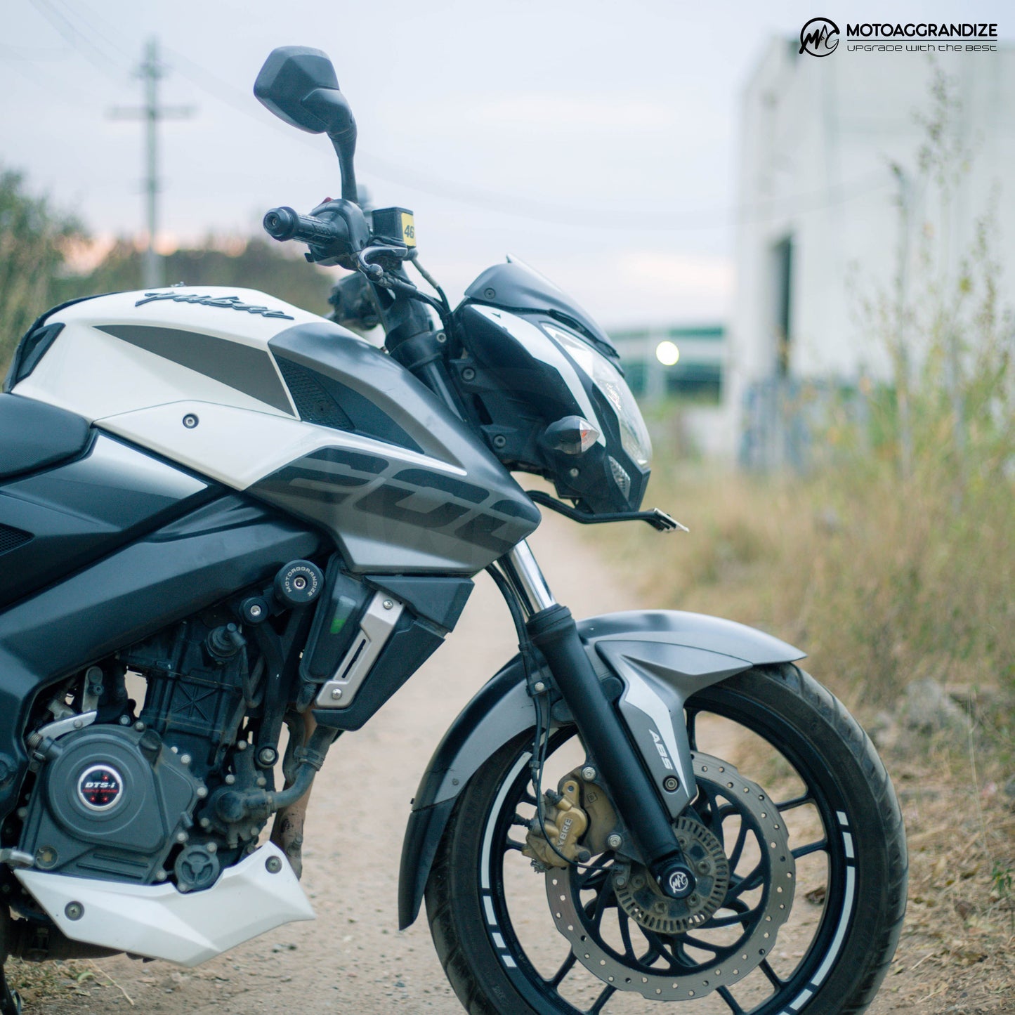 Frame sliders | Crash Protectors for Bajaj NS 200 [Black]