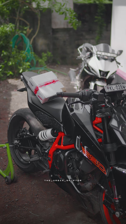 Motoaggrandize Frame sliders/ Crash Protectors for KTM Duke 250| 350| 390R Gen 3 (2024+)